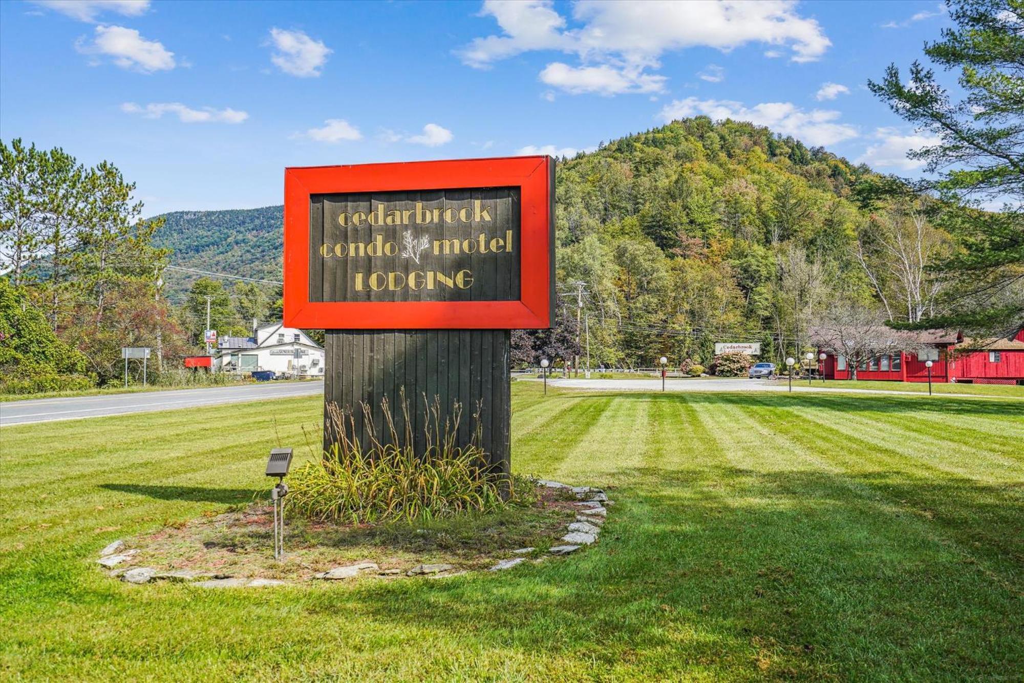Cedarbrook Two Double Bed Hotel Room With Outdoor Heated Pool 216 Killington Dış mekan fotoğraf